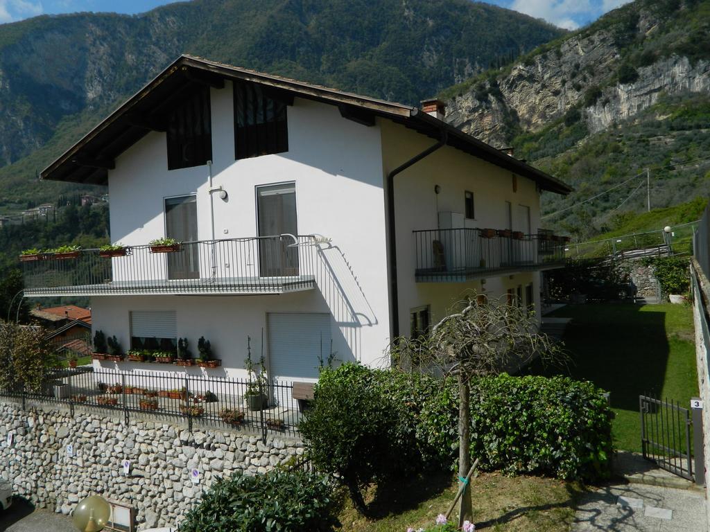 Appartamento Vista Lago Riva del Garda Exterior foto